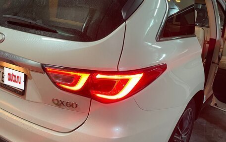 Infiniti QX60 I рестайлинг, 2017 год, 3 200 000 рублей, 8 фотография