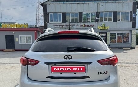Infiniti FX II, 2011 год, 2 100 000 рублей, 6 фотография