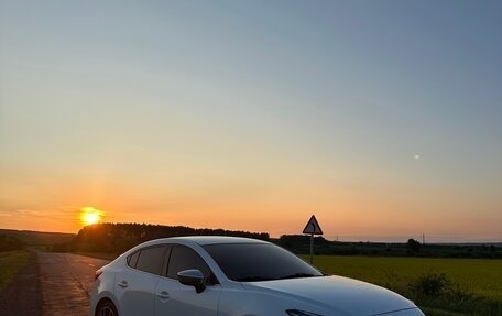 Mazda 3, 2015 год, 1 370 000 рублей, 9 фотография