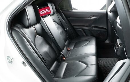 Toyota Camry, 2019 год, 2 449 000 рублей, 7 фотография