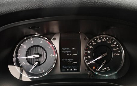 Toyota Hilux VIII, 2021 год, 3 699 000 рублей, 7 фотография