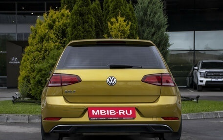 Volkswagen Golf VII, 2018 год, 2 200 000 рублей, 6 фотография