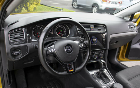 Volkswagen Golf VII, 2018 год, 2 200 000 рублей, 19 фотография