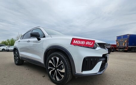 Geely Tugella FY11, 2023 год, 2 600 000 рублей, 3 фотография