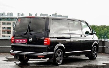 Volkswagen Caravelle T6 рестайлинг, 2017 год, 3 598 000 рублей, 6 фотография