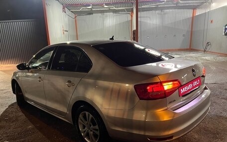 Volkswagen Jetta VI, 2015 год, 1 200 000 рублей, 11 фотография