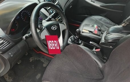 Hyundai Solaris II рестайлинг, 2014 год, 550 000 рублей, 5 фотография