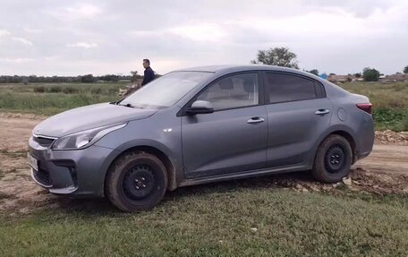 KIA Rio IV, 2019 год, 1 300 000 рублей, 8 фотография