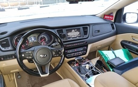 KIA Carnival III, 2018 год, 2 650 000 рублей, 6 фотография