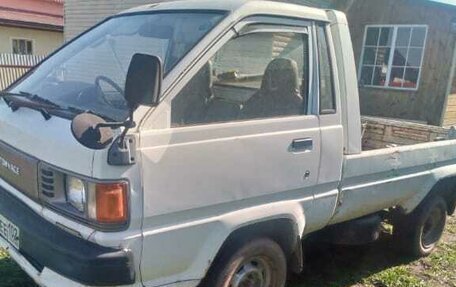 Toyota Town Ace III, 1989 год, 700 000 рублей, 2 фотография