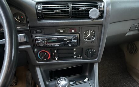 BMW 3 серия, 1987 год, 550 000 рублей, 12 фотография