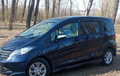 Honda Freed I, 2010 год, 940 000 рублей, 25 фотография