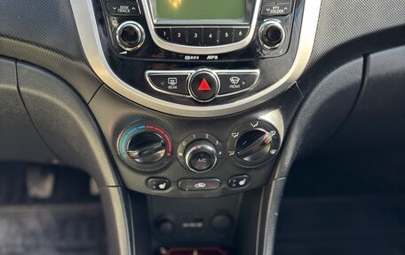 Hyundai Solaris II рестайлинг, 2011 год, 835 000 рублей, 13 фотография