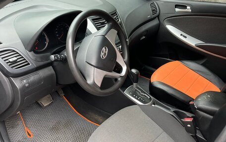 Hyundai Solaris II рестайлинг, 2011 год, 600 000 рублей, 5 фотография