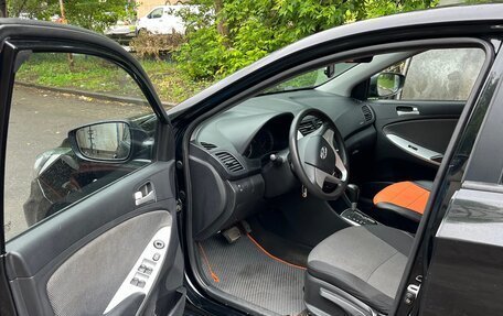 Hyundai Solaris II рестайлинг, 2011 год, 600 000 рублей, 6 фотография