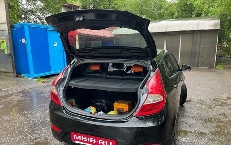 Hyundai Solaris II рестайлинг, 2011 год, 600 000 рублей, 7 фотография