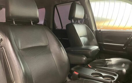 Honda CR-V II рестайлинг, 2004 год, 1 035 000 рублей, 12 фотография