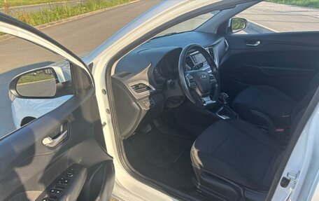 Hyundai Solaris II рестайлинг, 2019 год, 1 490 000 рублей, 9 фотография