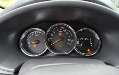 Renault Logan II, 2021 год, 720 000 рублей, 8 фотография