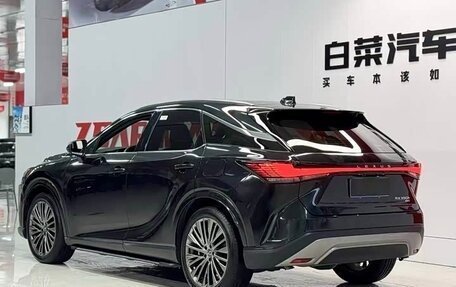 Lexus RX IV рестайлинг, 2024 год, 6 300 000 рублей, 8 фотография