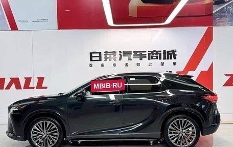 Lexus RX IV рестайлинг, 2024 год, 6 300 000 рублей, 3 фотография
