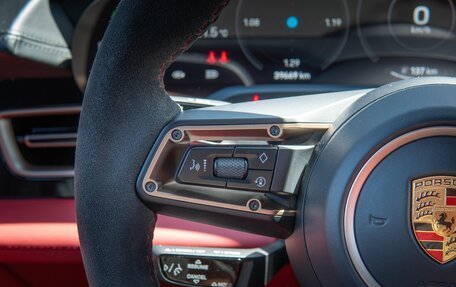 Porsche Taycan I, 2020 год, 12 000 000 рублей, 13 фотография