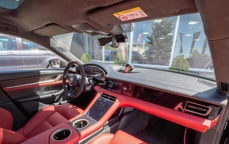 Porsche Taycan I, 2020 год, 12 000 000 рублей, 29 фотография