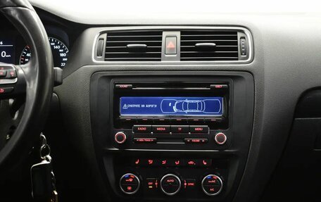 Volkswagen Jetta VI, 2012 год, 840 000 рублей, 7 фотография