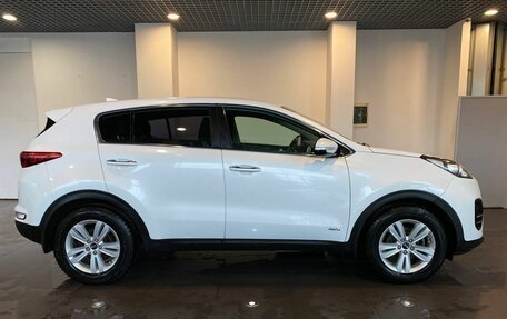 KIA Sportage IV рестайлинг, 2018 год, 1 930 000 рублей, 2 фотография