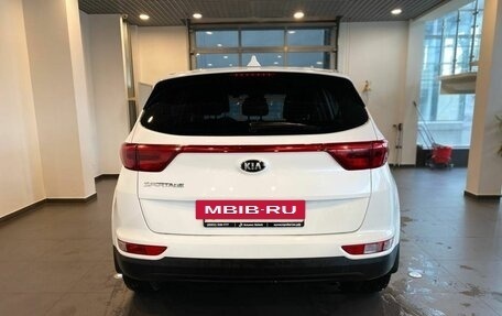 KIA Sportage IV рестайлинг, 2018 год, 1 930 000 рублей, 4 фотография