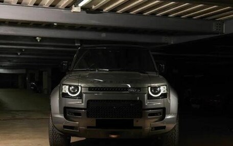 Land Rover Defender II, 2025 год, 23 200 000 рублей, 2 фотография