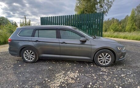Volkswagen Passat B8 рестайлинг, 2017 год, 1 550 000 рублей, 3 фотография