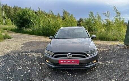 Volkswagen Passat B8 рестайлинг, 2017 год, 1 550 000 рублей, 7 фотография