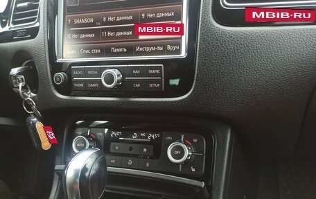 Volkswagen Touareg III, 2014 год, 2 800 000 рублей, 2 фотография