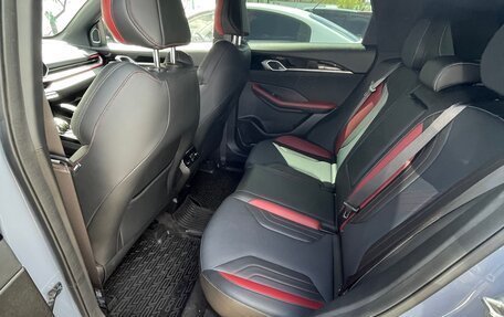 Geely Coolray I, 2023 год, 2 200 000 рублей, 6 фотография