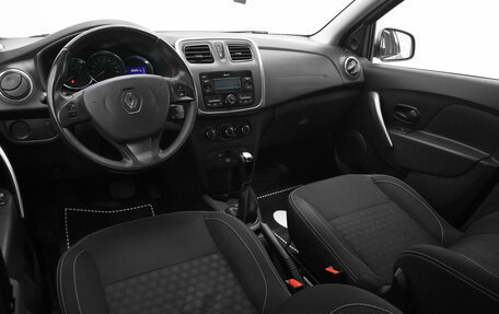 Renault Logan II, 2017 год, 789 000 рублей, 8 фотография