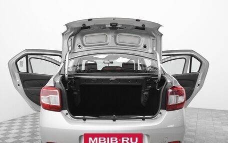 Renault Logan II, 2017 год, 789 000 рублей, 18 фотография