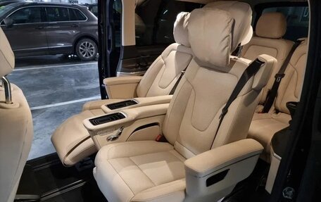 Mercedes-Benz V-Класс, 2024 год, 14 930 000 рублей, 14 фотография