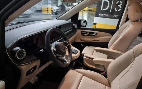 Mercedes-Benz V-Класс, 2024 год, 14 930 000 рублей, 17 фотография