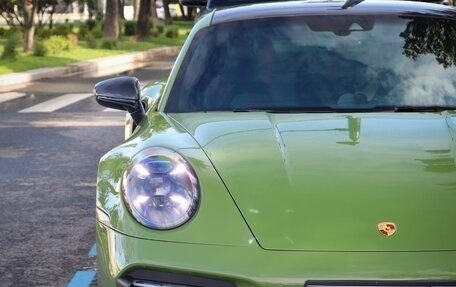 Porsche 911, 2020 год, 31 000 000 рублей, 33 фотография