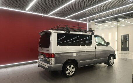 Mazda Bongo Friendee i рестайлинг, 2004 год, 650 000 рублей, 5 фотография