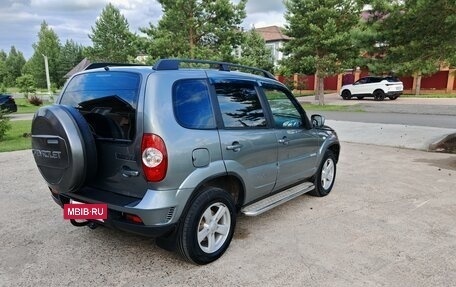Chevrolet Niva I рестайлинг, 2016 год, 730 000 рублей, 4 фотография