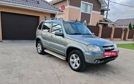 Chevrolet Niva I рестайлинг, 2016 год, 730 000 рублей, 3 фотография