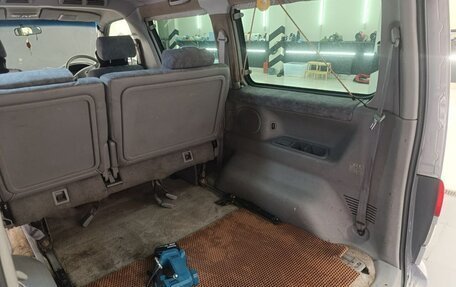 Mazda Bongo Friendee i рестайлинг, 2004 год, 650 000 рублей, 28 фотография
