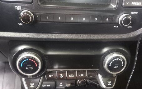 KIA Rio IV, 2017 год, 1 300 000 рублей, 6 фотография