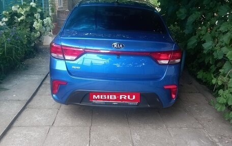 KIA Rio IV, 2017 год, 1 300 000 рублей, 3 фотография