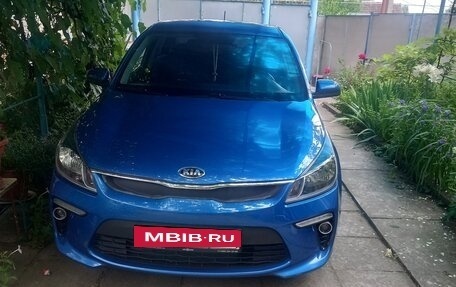 KIA Rio IV, 2017 год, 1 300 000 рублей, 4 фотография