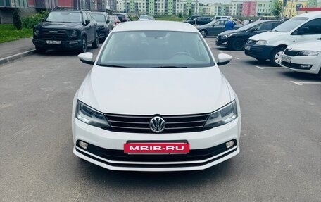Volkswagen Jetta VI, 2015 год, 800 000 рублей, 11 фотография
