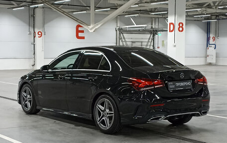 Mercedes-Benz A-Класс, 2018 год, 2 249 000 рублей, 11 фотография