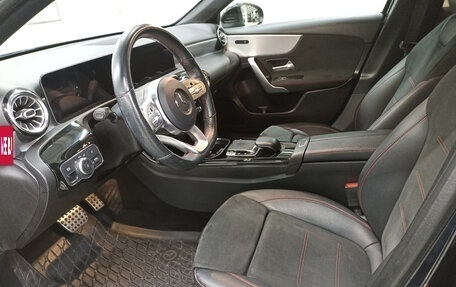 Mercedes-Benz A-Класс, 2018 год, 2 249 000 рублей, 20 фотография